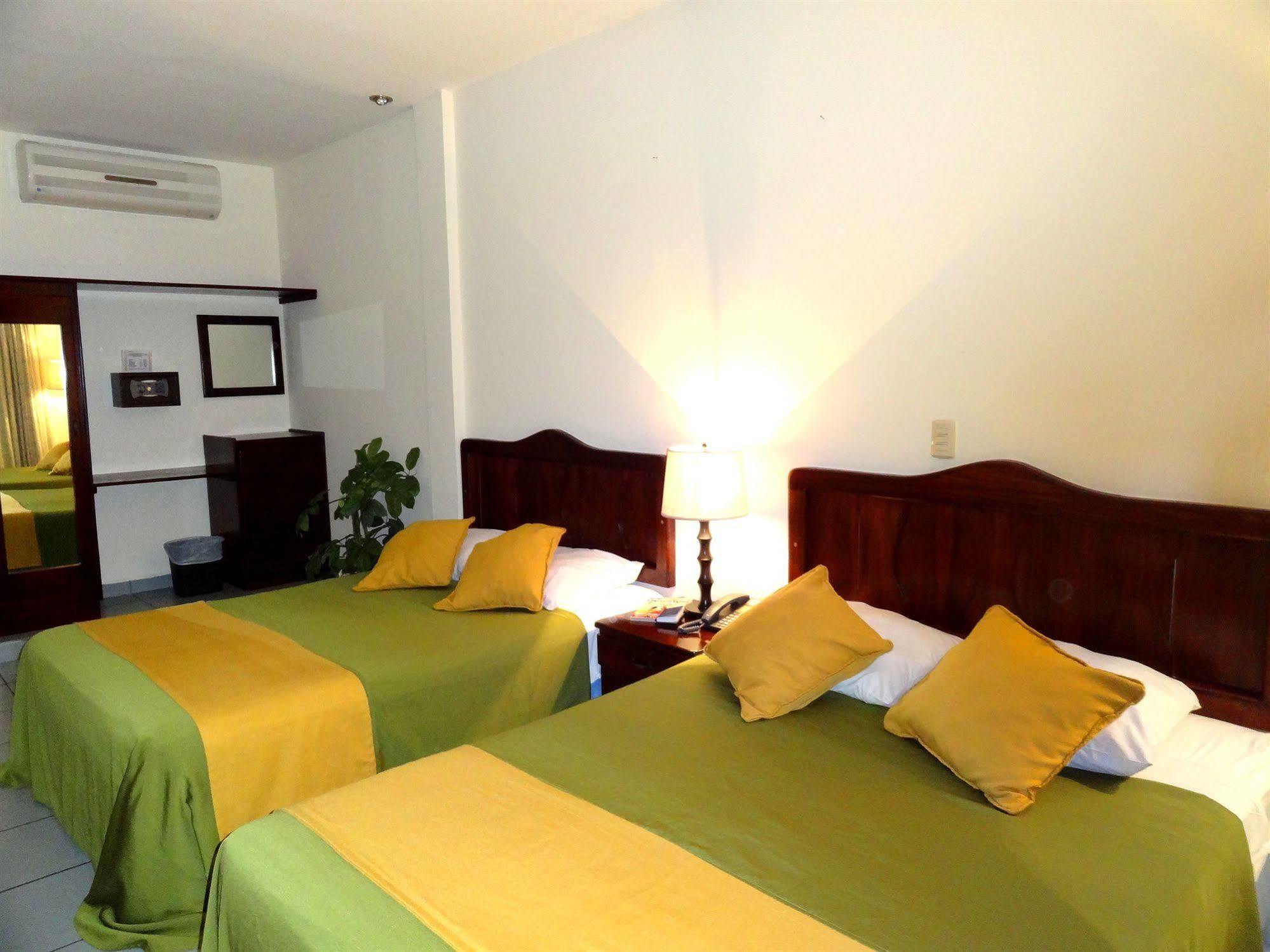 Hotel Costa Azul County Beach Puerto Cortes Exterior foto